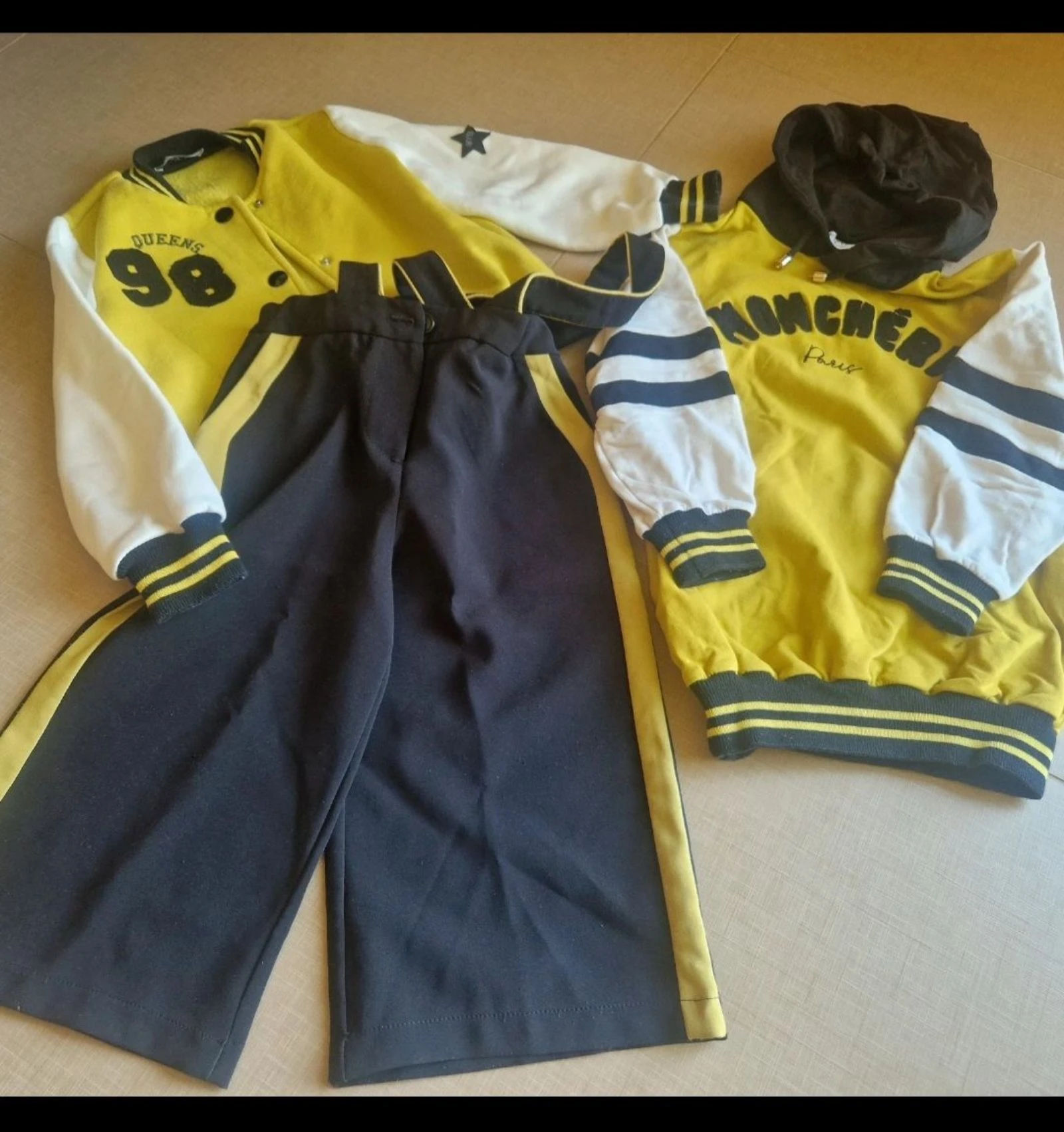 Conjunto Bomber, pantalona e vestido Akita